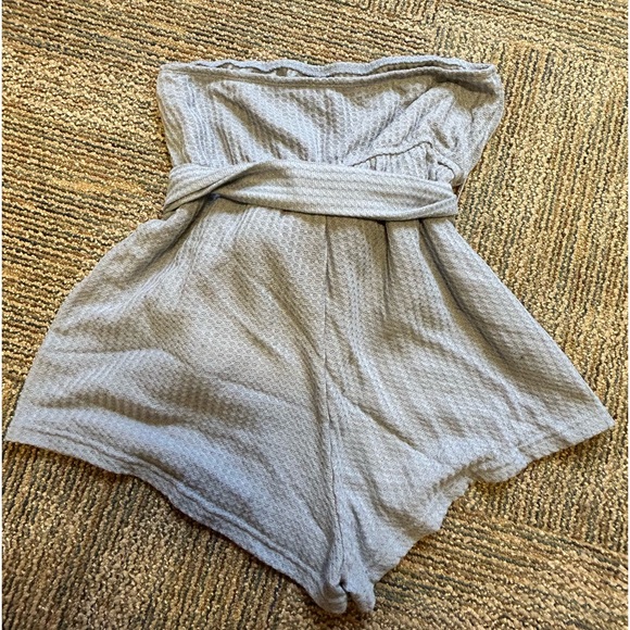 Romper - Picture 3 of 3